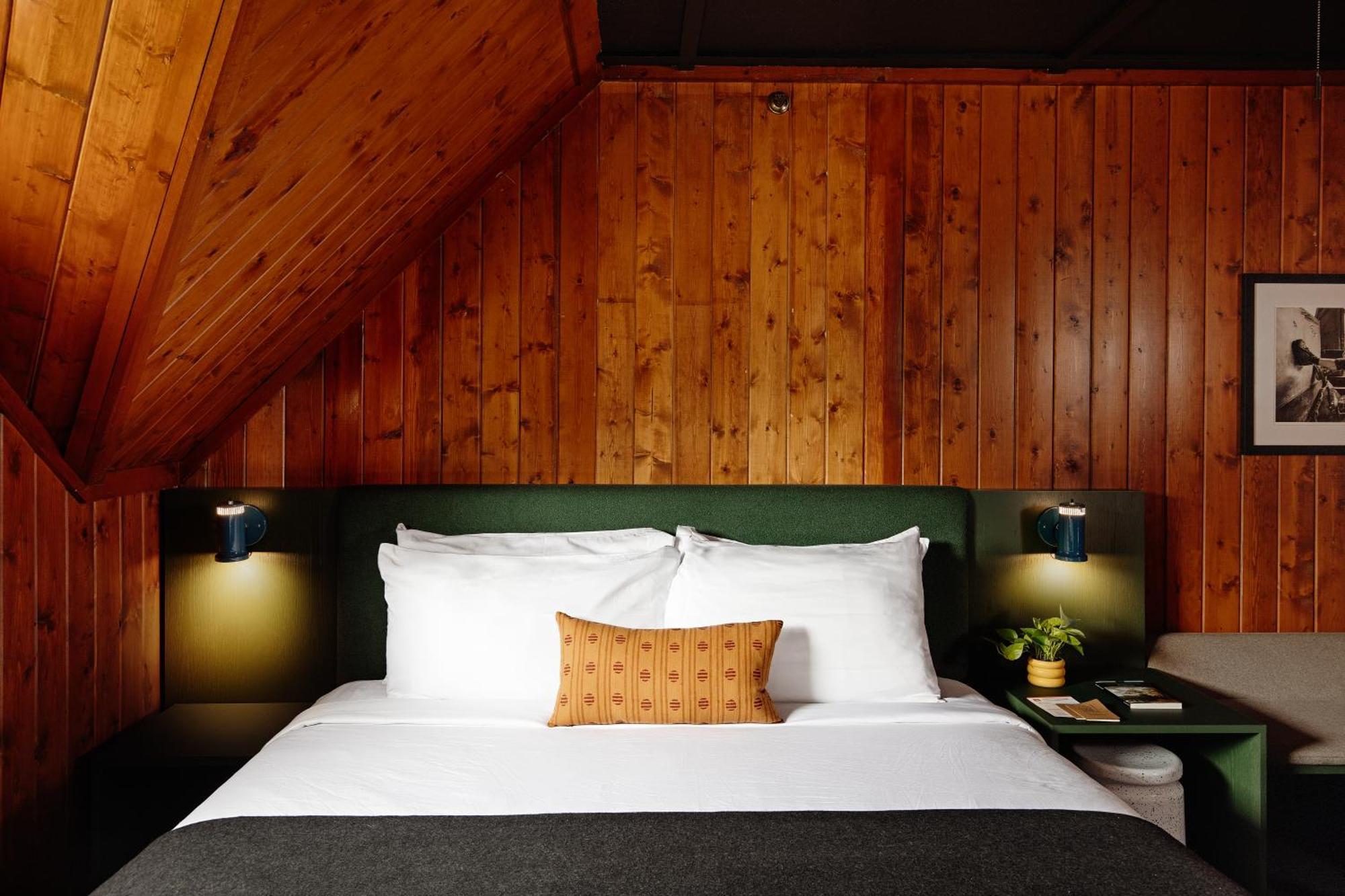 The Izaak Walton Inn Essex Buitenkant foto
